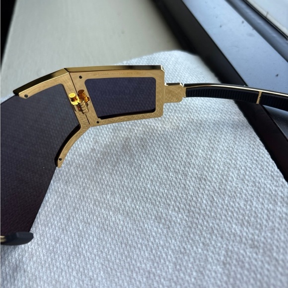Balmain Black and Gold Flèche Sunglasses - Picture 5 of 12